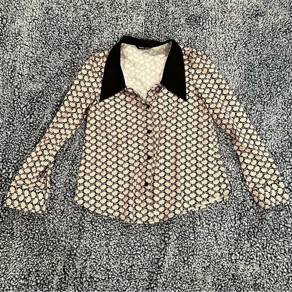 Shein - Blouse - Size S - Picture 5 of 13